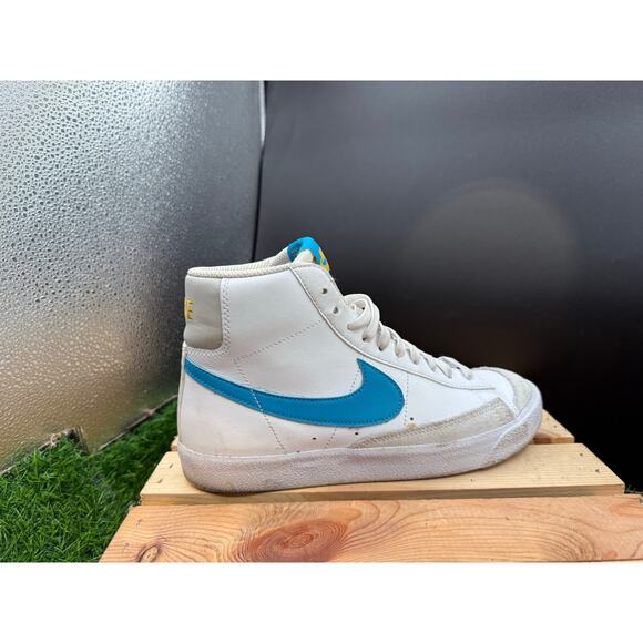 Nike- Blazers- White/Blue Swoosh- Size 6Y - Picture 4 of 10